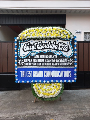 Papan Bunga Duka di Sangaji Utara